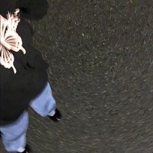 Meet your Posher, Samira